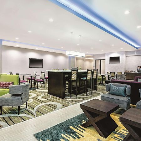La Quinta By Wyndham Mcallen Convention Center Exteriör bild