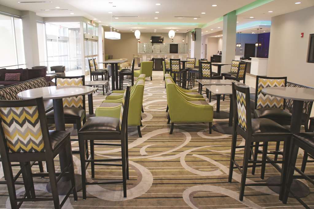 La Quinta By Wyndham Mcallen Convention Center Inreriör bild